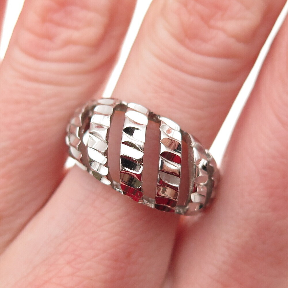 Chapal Zenray 925 Sterling Silver Modernist Ribbed Dome Ring Size 7.25